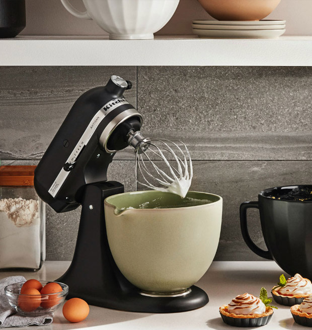 kitchenaid black stand mixer
